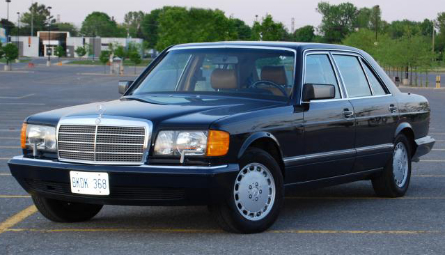 Picture_of_Mercedes_Benz_W126_560_SEL.jpg